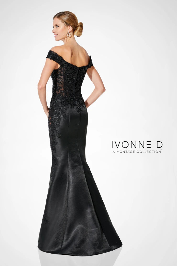 Ivonne D Off-The-Shoulder Lace Dress